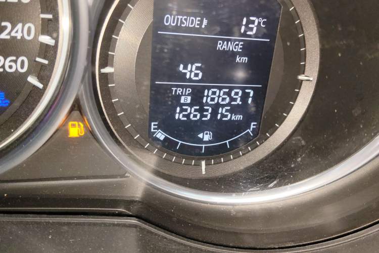 Used Mazda Atenza 2014 2.0L Blue Sky Luxury Edition
