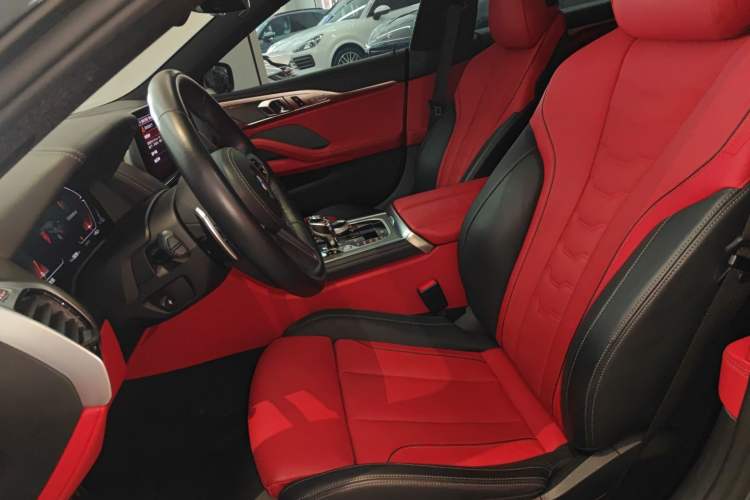 Used BMW 8 Series 2022 840i Four-Door Coupe M Sport Package