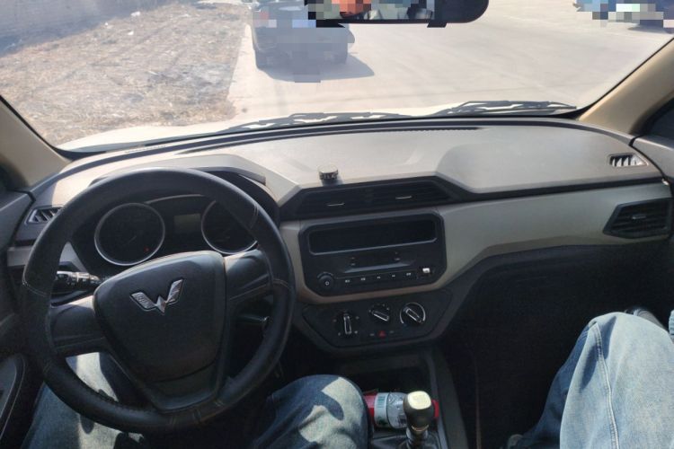 Used Wuling Hongguang 2021 1.5L S Standard Version LAR