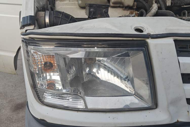 Used Iveco Daily 2014 2.5T-A35 NJ6484ACM47Z4
