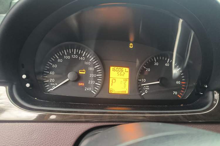 Used Mercedes-Benz Vito 
