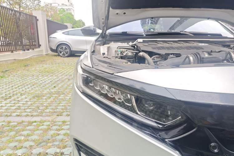 Used Honda Accord 2018 260TURBO Luxury Edition China V Emission Standard Right Front Headlight