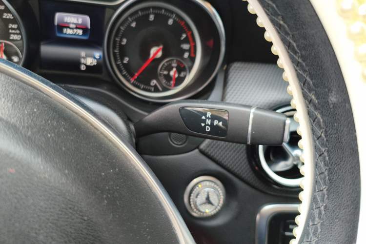 Used Mercedes-Benz GLA 2019 GLA 200 Dynamic Edition Gear Lever