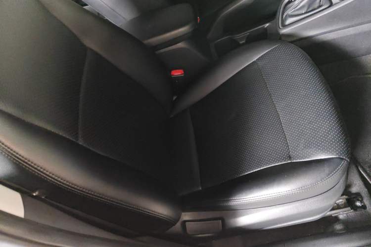 Used Hyundai Celesta 2017 1.6L Automatic Enjoyment Version GLS Right Front Seat