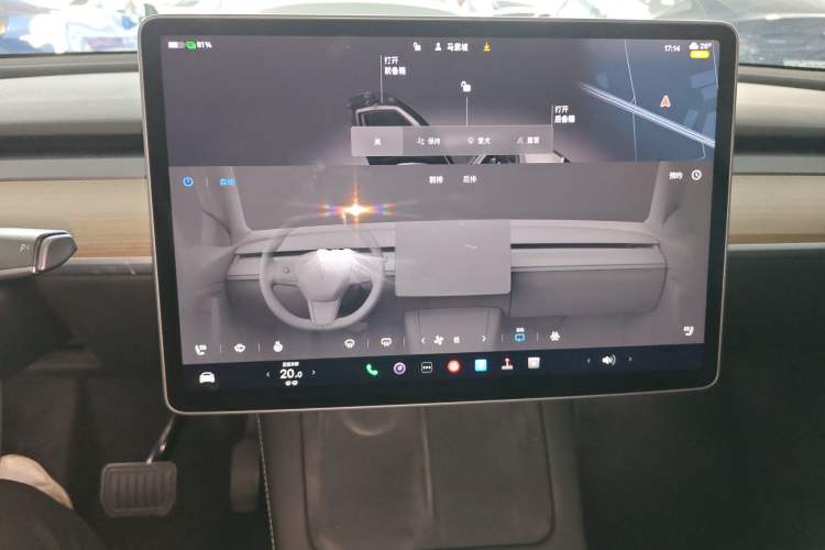 Used Tesla Model Y 2023 Long-Range All-Wheel-Drive Version
