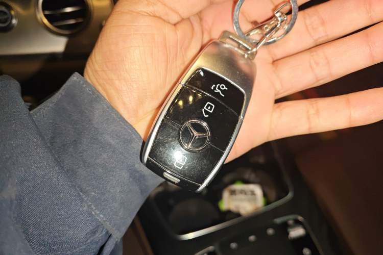 Used Mercedes-Benz E-Class 2020 Facelift E 260 Sport Edition Vehicle Key