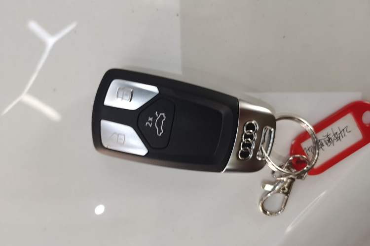 Used Audi A4L 2023 40 TFSI Luxury Dynamic Model