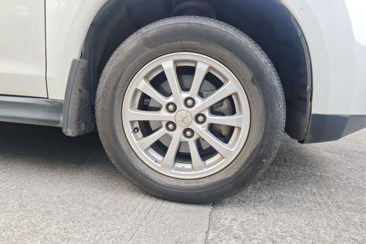 Used Mitsubishi ASX 2013 1.6L Manual Two-Wheel Drive Standard Edition