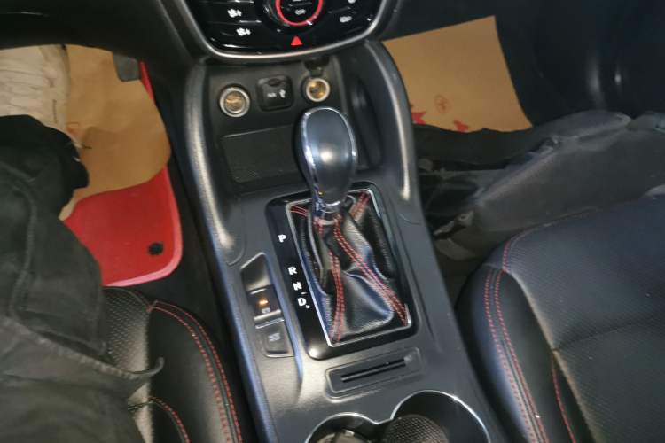 Used Changan CS75 2014 1.8T Automatic Elite Model China IV Standard