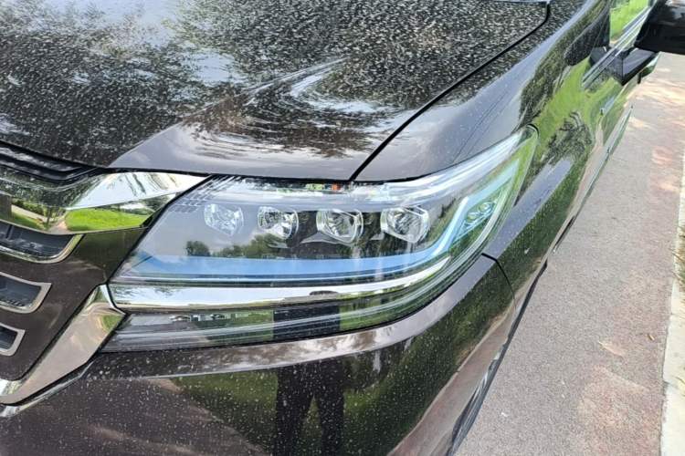 Used Honda Elysion 2019 2.0L Hybrid Luxury Edition