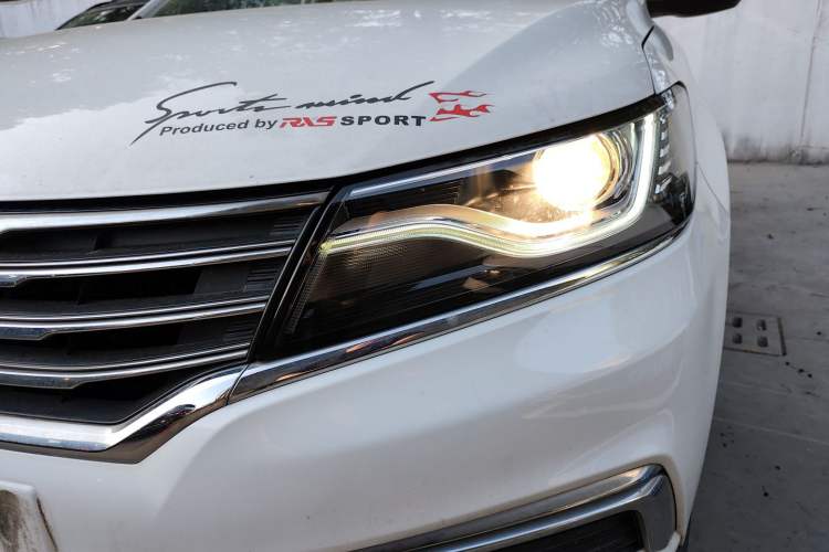 Used Roewe RX5 2016 20T Two-Wheel Drive Automatic Flagship Edition
