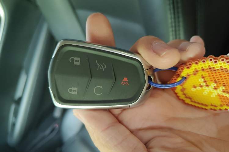 Used Cadillac XT5 2018 25T Luxury Model Vehicle Key