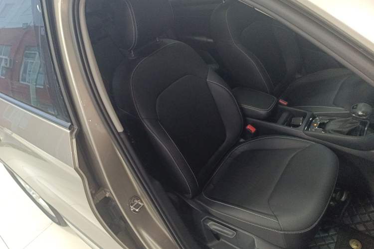 Used Skoda Kodiaq 2021 TSI330 5-Seat Two-Wheel Drive Comfort Edition Right Front Seat