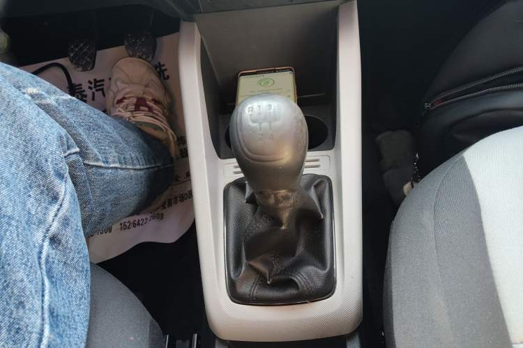 Used Skoda Fabia 2015 1.4L Manual Front-Wheel Drive Model