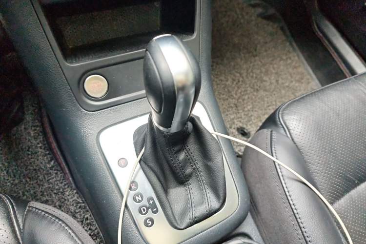 Used Volkswagen Tiguan L 2015 1.8TSI Automatic Two-Wheel Drive Luxury Model
