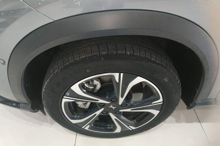 Used XPeng G3 2020 520i Luxury Edition Exterior 4