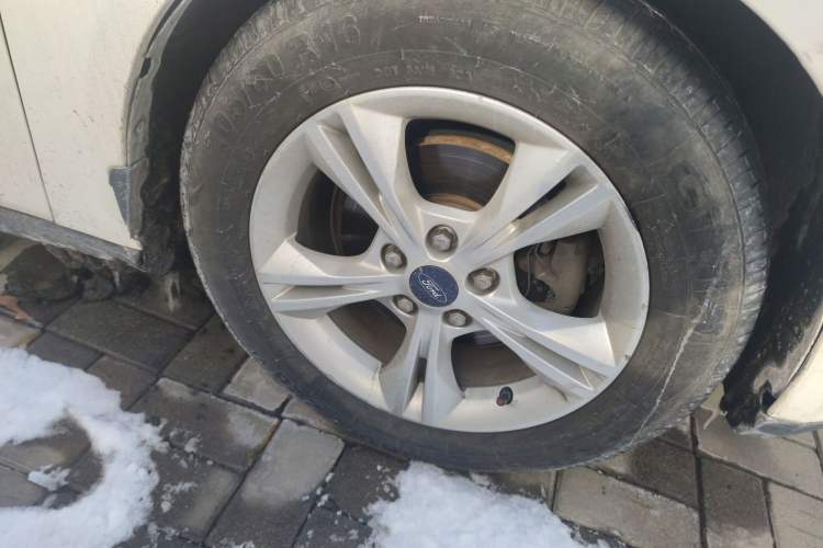 Used Ford Focus 2012 Sedan 1.6L Automatic Fashion Edition