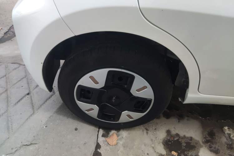 Used JAC Yiwei E10X 2024 Charming Edition 301km Lite