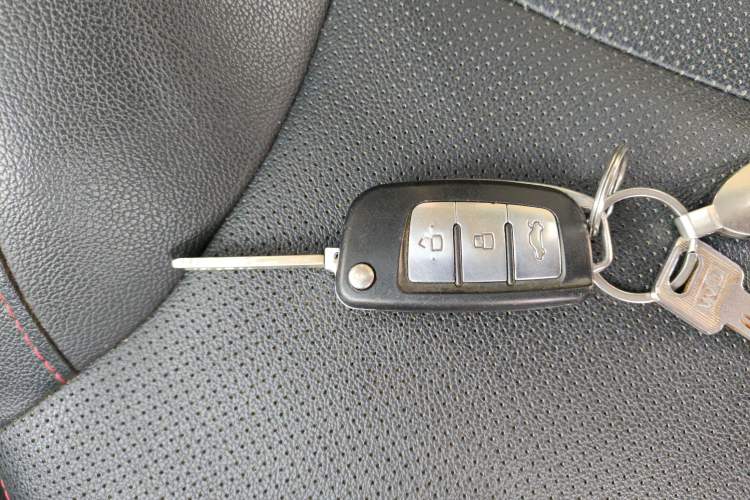 Used Geely Auto Vision 2016 1.5L Manual Happiness Edition