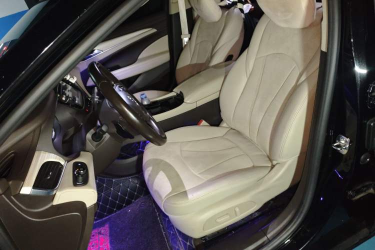 Used Buick LaCrosse 2018 30H Elite Edition