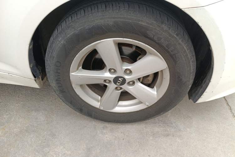 Used Kia K5 2015 2.0L Manual GL