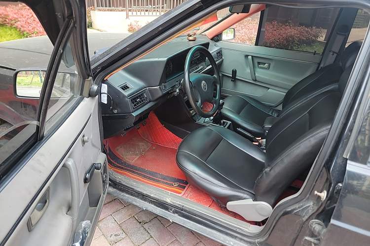 Used Volkswagen Santana Vista 2005 1.8L Manual Value-Added Model Driver Seat