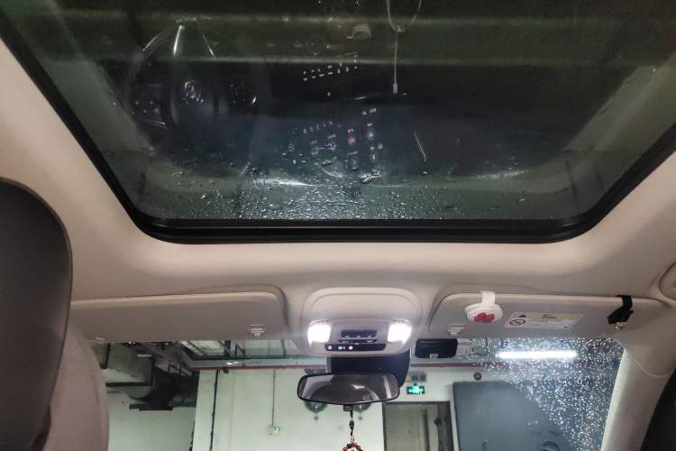 Used Buick Envision 2023 Encore S 552T Two-Wheel Drive Luxury Model
