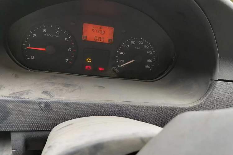 Used Wuling Rongguang 2011 1.2L Base Version
