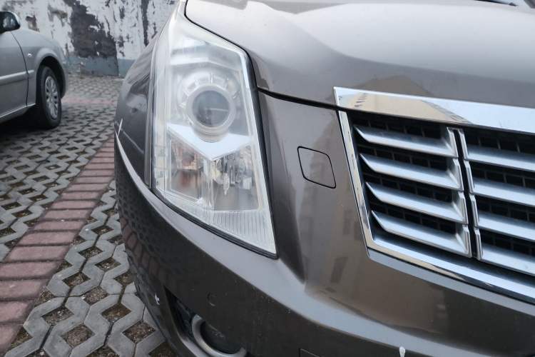 Used Cadillac SRX 2013 3.0L Leading Model

