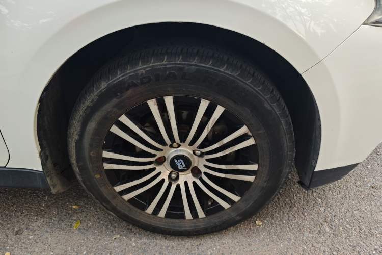 Used Luxgen S3 2016 1.6L Manual Smart Edition