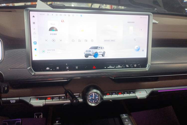 Used Tank 700 New Energy 2024 Hi4-T Extreme Edition Audio And AC Panel