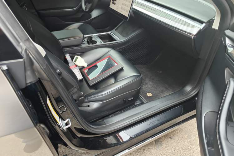 Used Tesla Model 3 2022 Rear-Wheel-Drive Version
