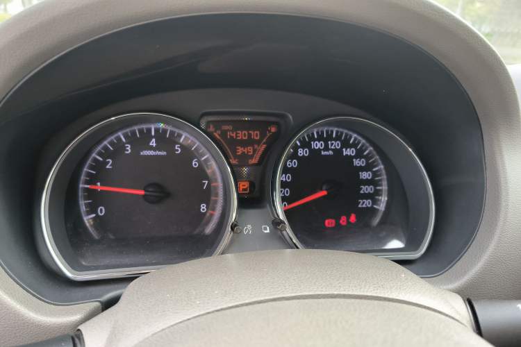 Used Nissan Sunny 2011 1.5XV CVT Deluxe Edition
