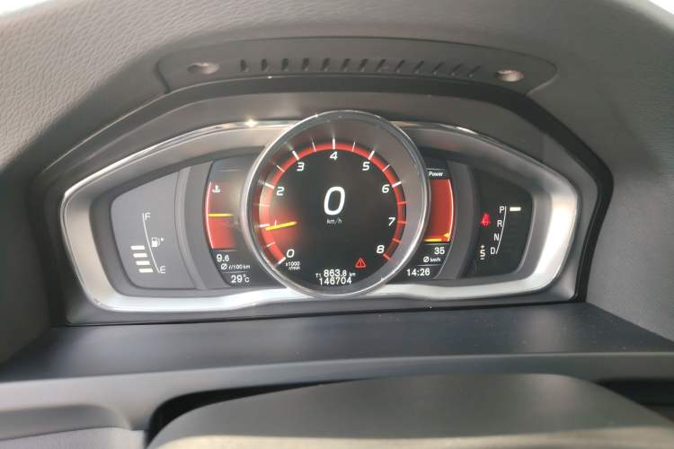 Used Volvo V60 2016 T5 Zhiyi Edition