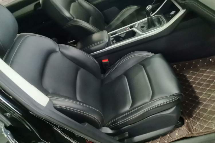 Used Geely Auto Vision X6 2020 1.4T Manual Luxury Model
