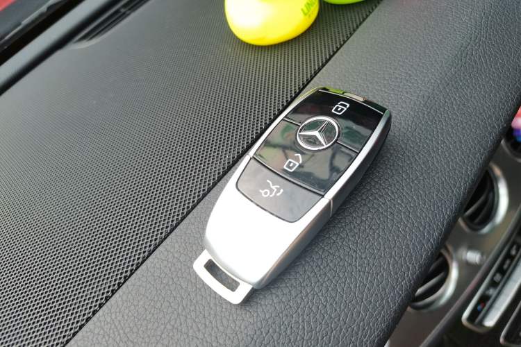 Used Mercedes-Benz E-Class 2019 E 260 Sport Edition