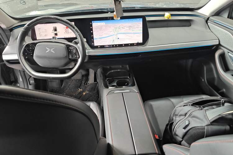 Used XPeng P7 2020 670N Center Console