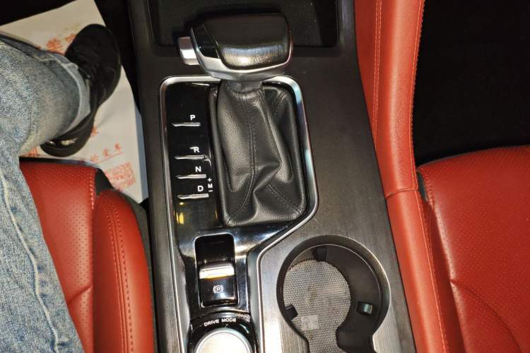 Used CHANGAN CS75 PLUS 2021 1.5T Automatic Luxury Version
