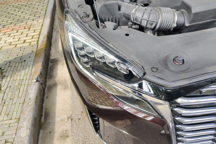 Used Buick GL8 2022 Facelift Avenir Aivia Six-Seat Deluxe Edition