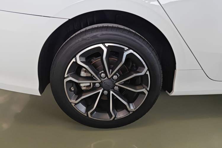 Used Geely Auto Binray 2021 1.4T CVT Asian Games Edition
