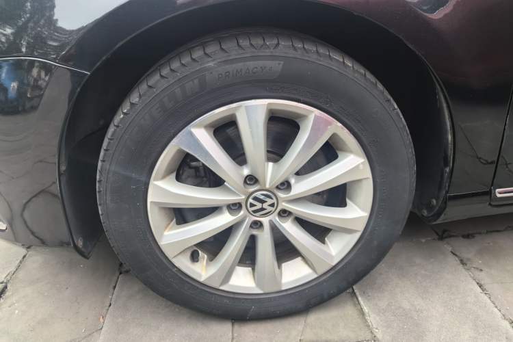 Used Volkswagen Magotan 2015 Facelift 1.8TSI Luxury Model
