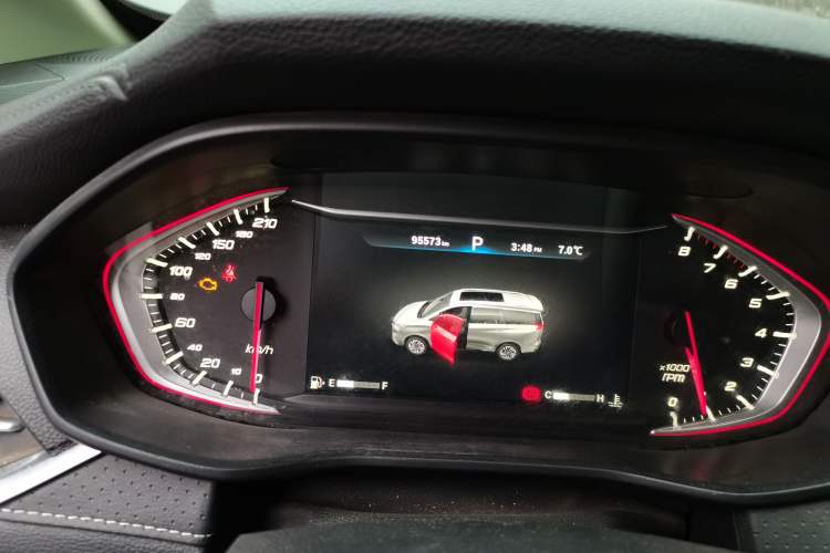 Used SAIC MAXUS G50 2019 1.5T First Edition Automatic Luxury Version 6 Seats