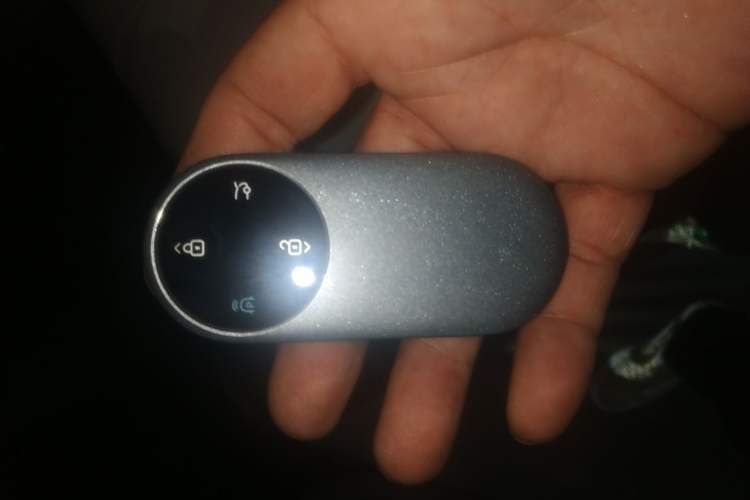 Used Hima AITO M9 2025 Extended-Range Ultra Version 52 kWh 5-Seater Edition Vehicle Key