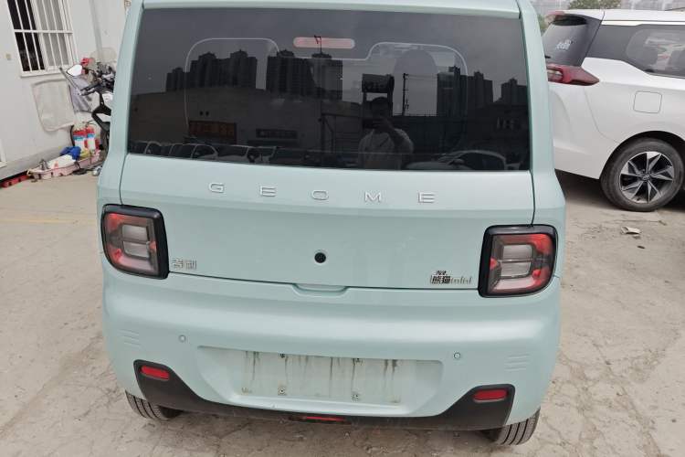 Used Geely Galaxy Panda 2023 Panda Mini 200km Endurance Bear Rear