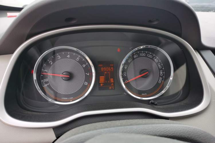 Used Chevrolet Sail 2015 Sail 3 1.5L Manual with Ideal Sunroof Edition