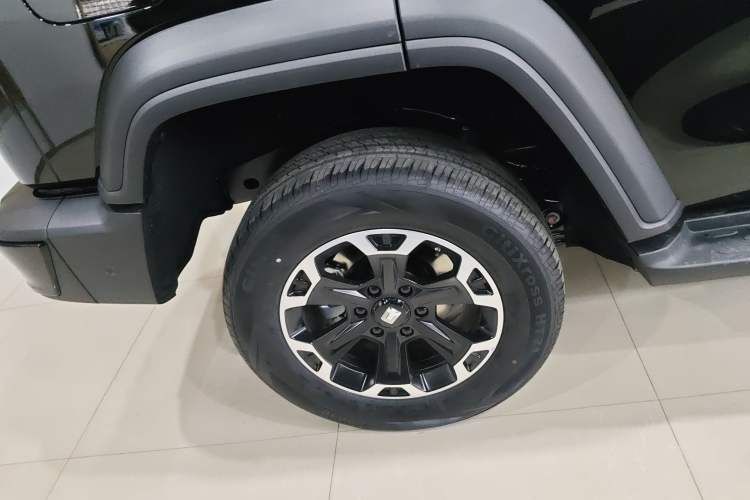 Used Tank 300 New Energy 2025 Hi4-T
