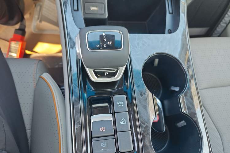 Used FORTHING Yacht 2024 1.5T DCT Guanhai Edition