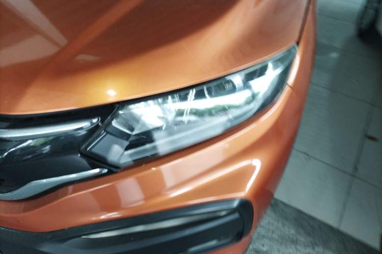 Used Honda XR-V 2015 1.8L EXi CVT Comfort Version Left Front Headlight