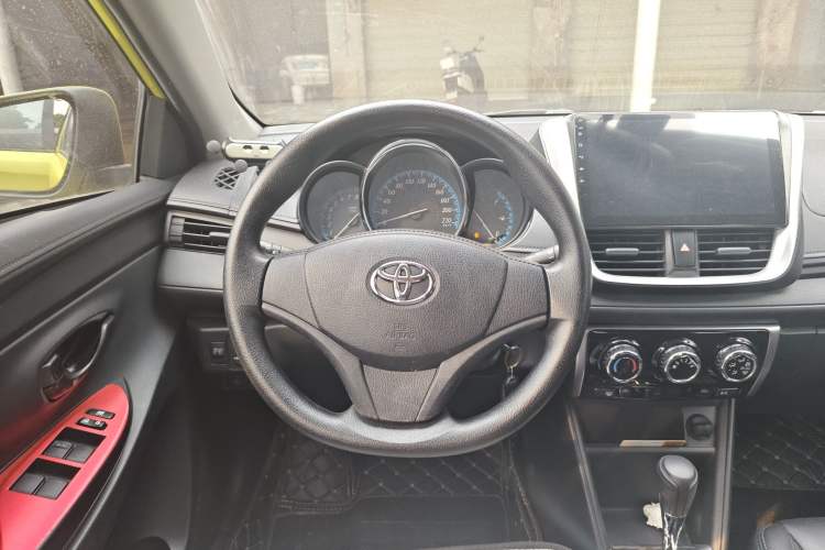 Used Toyota YARiS L Zhi Xuan 2016 Revised 1.5E CVT Charming Edition
