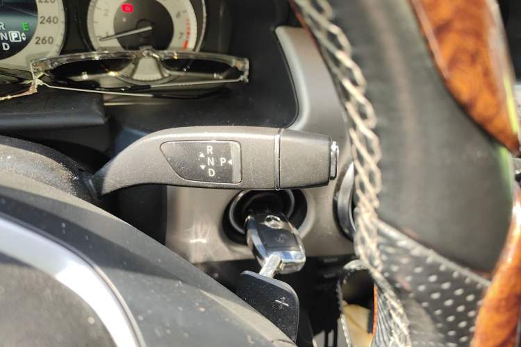 Used Mercedes-Benz GLK-Class 2014 GLK 260 4MATIC Dynamic Model